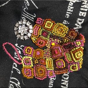 Bracelet. Hand beaded  glass and rhinestone